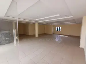 Serviced 127sqm Office Space With Elevator