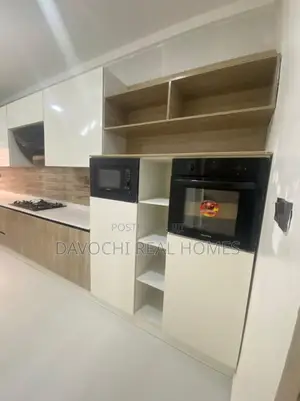 5bdrm Apartment in Chevron for rent