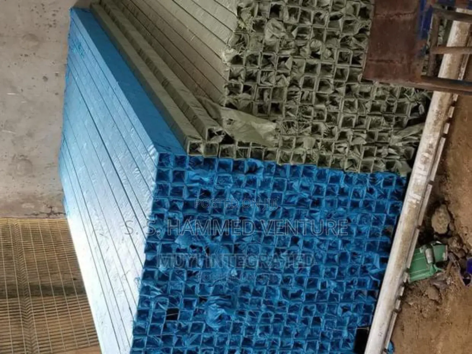 Where House Demarcation Panel Mesh Wires (W. H. D. P. M. W.)