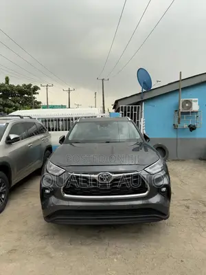Toyota Highlander XLE AWD 2020 Gray