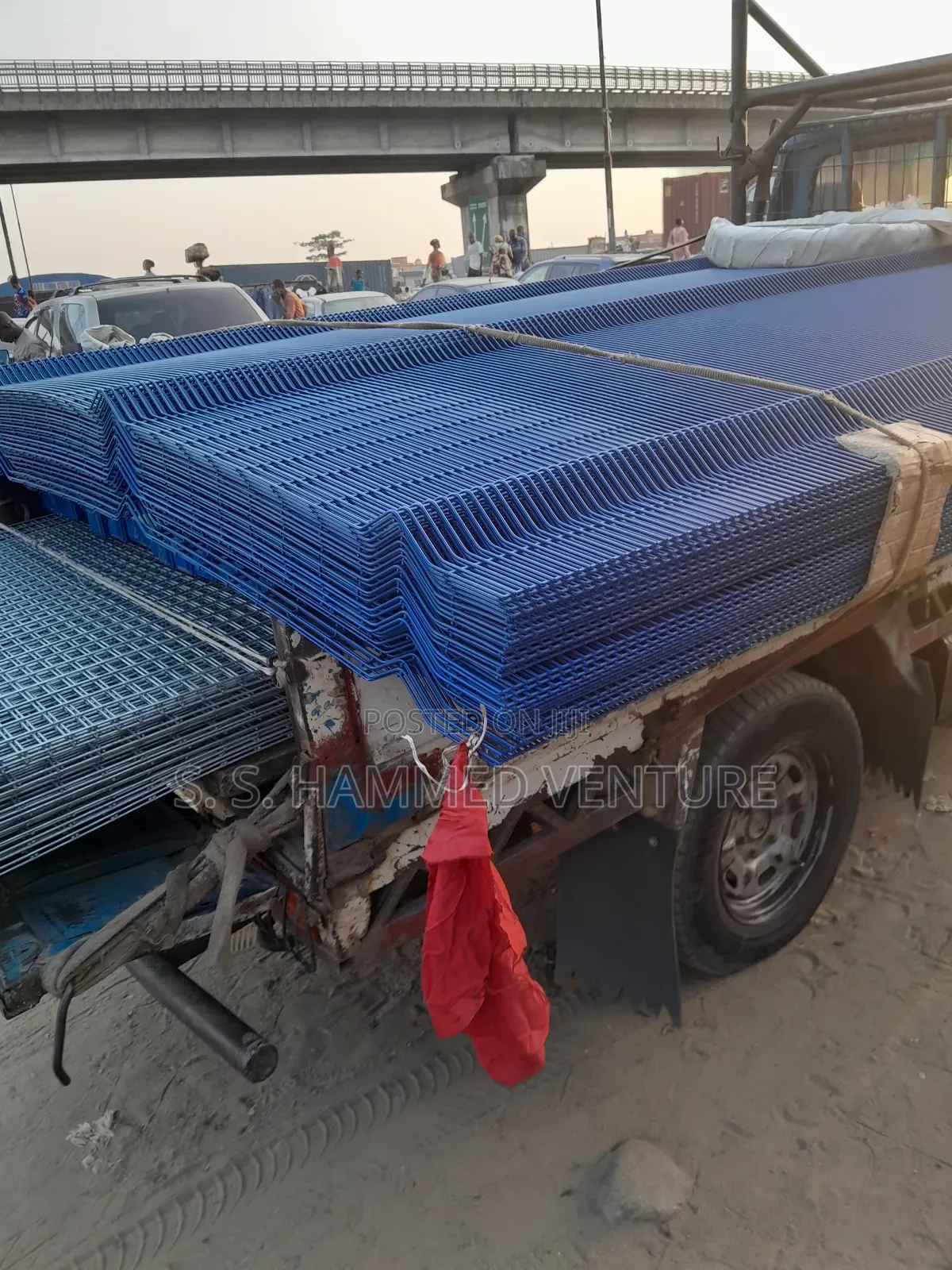 Where House Demarcation Panel Mesh Wires (W. H. D. P. M. W.)