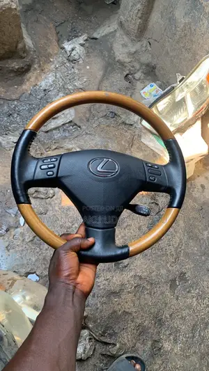 Lexus Steering Wheel With Control