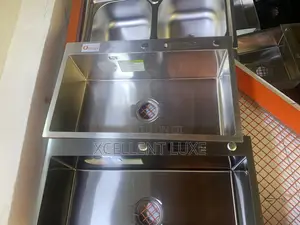 Single Bowl Sink With Drain and Soap Liquid Dispenser