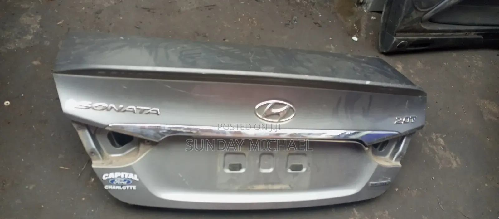Empty Boot Hyundai Sonata
