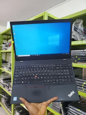 Laptop Lenovo ThinkPad P51s 8GB Intel Core I7 SSD 512GB