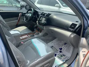 Toyota Highlander Limited 2009 Blue