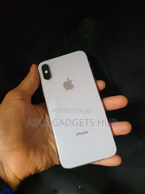 Apple iPhone X 64 GB White