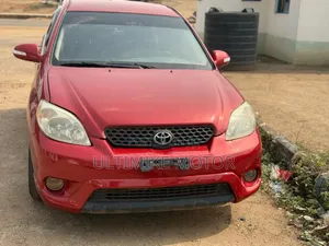 Photo - Toyota Matrix 2005 Red
