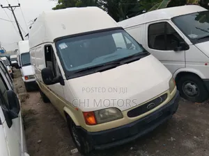 Ford Transit 2005 White
