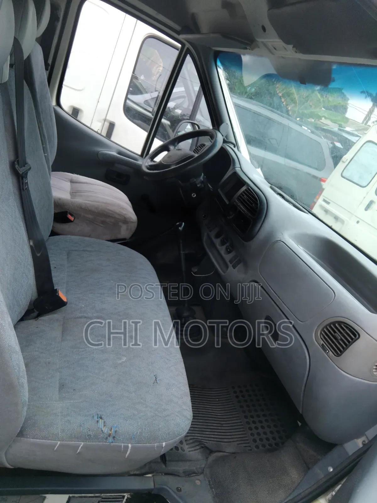 Ford Transit 2005 White