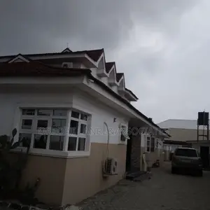 5bdrm Bungalow in Siratil Mustaqim, Ajah for sale