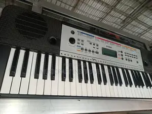 Yamaha Ypt 260