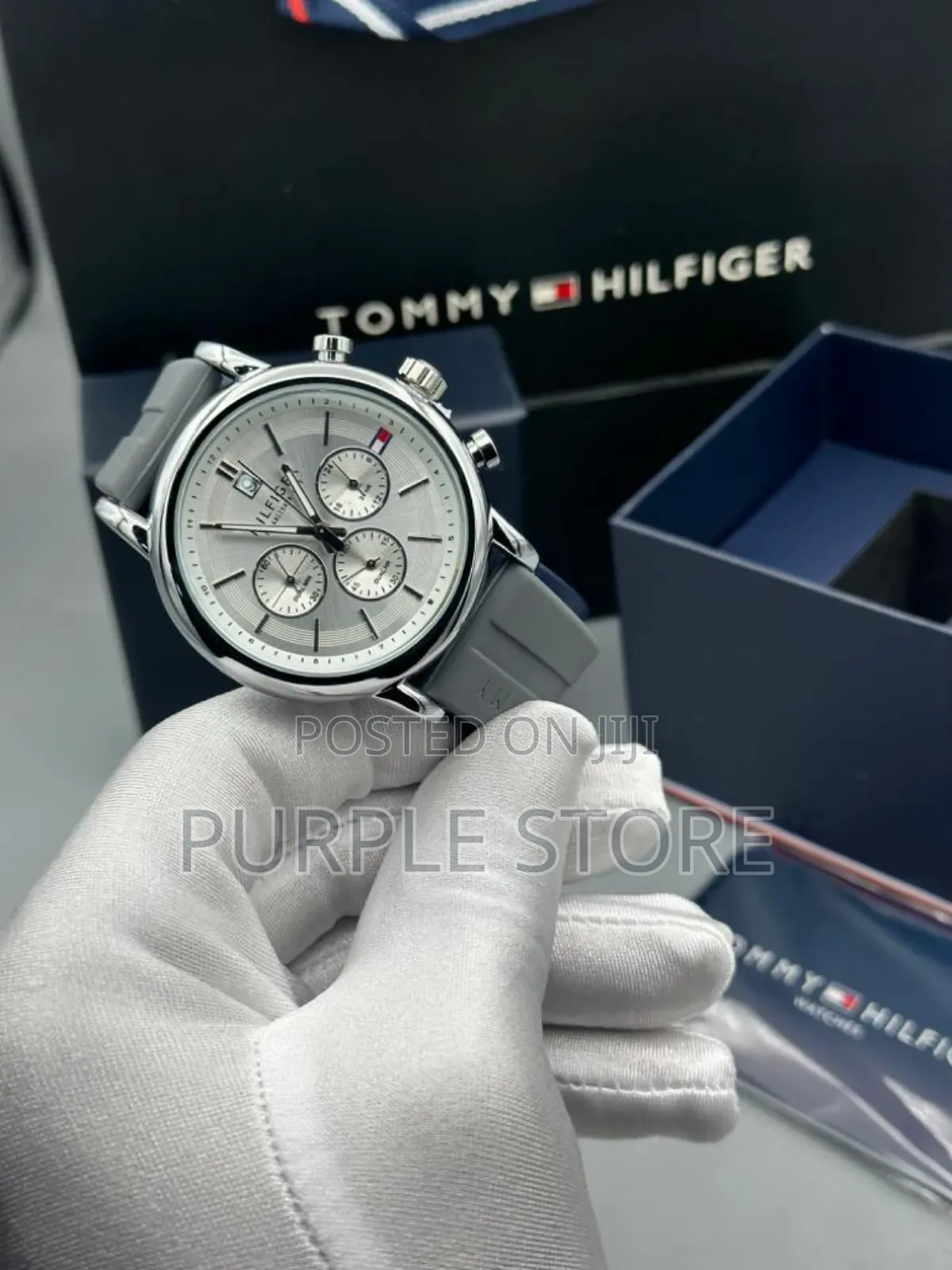 Tommy Hilfiger Quality~Chronog9raph. Different Colours Strap