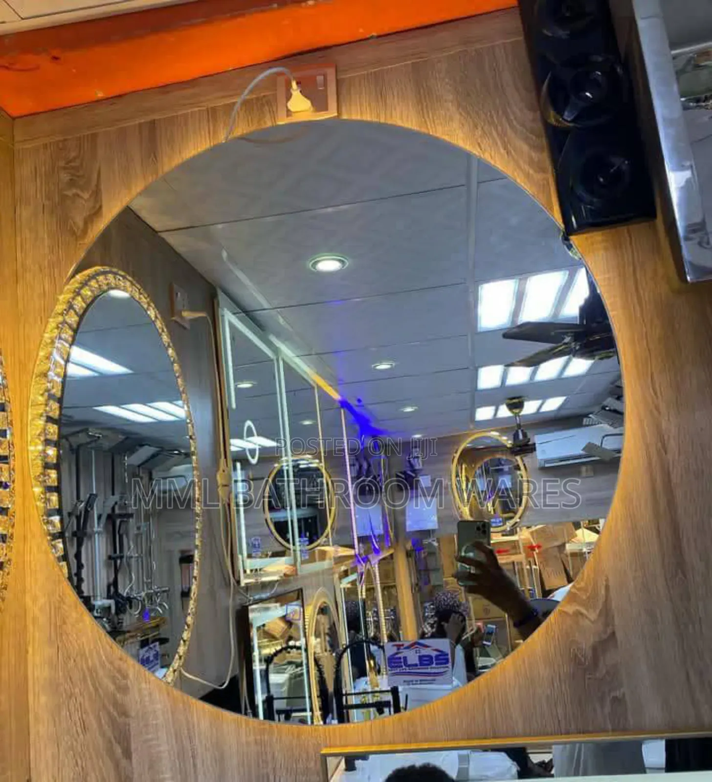 Round Salon Mirrors With Led Lights