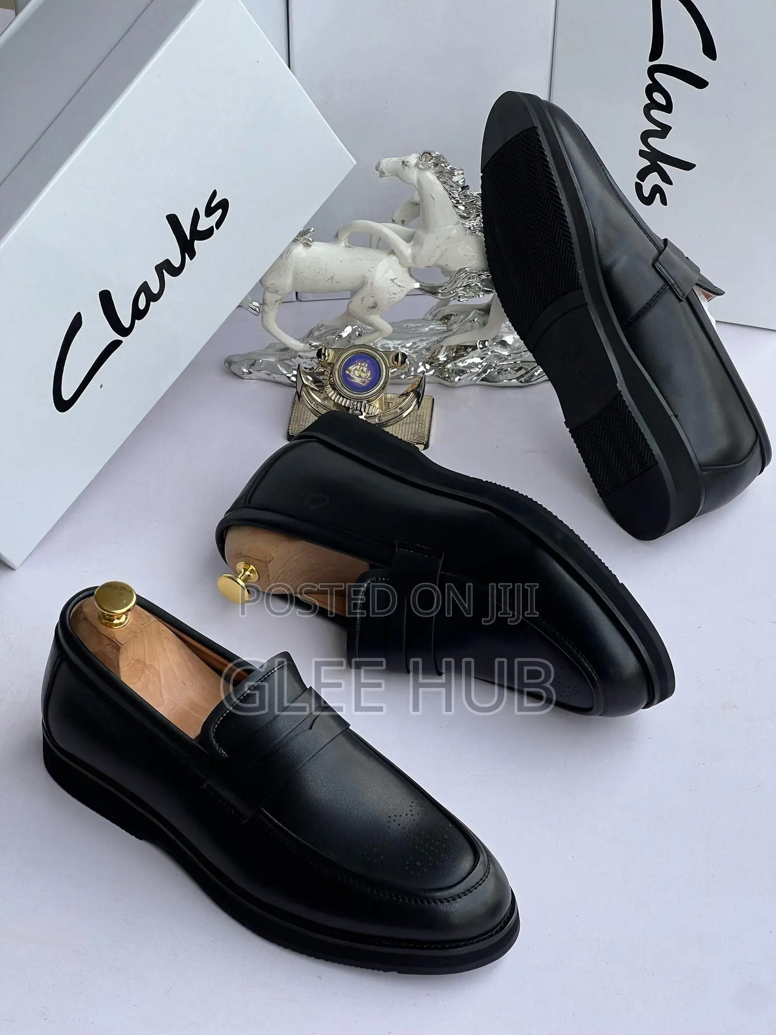 Clarks Matte Leather Loafers
