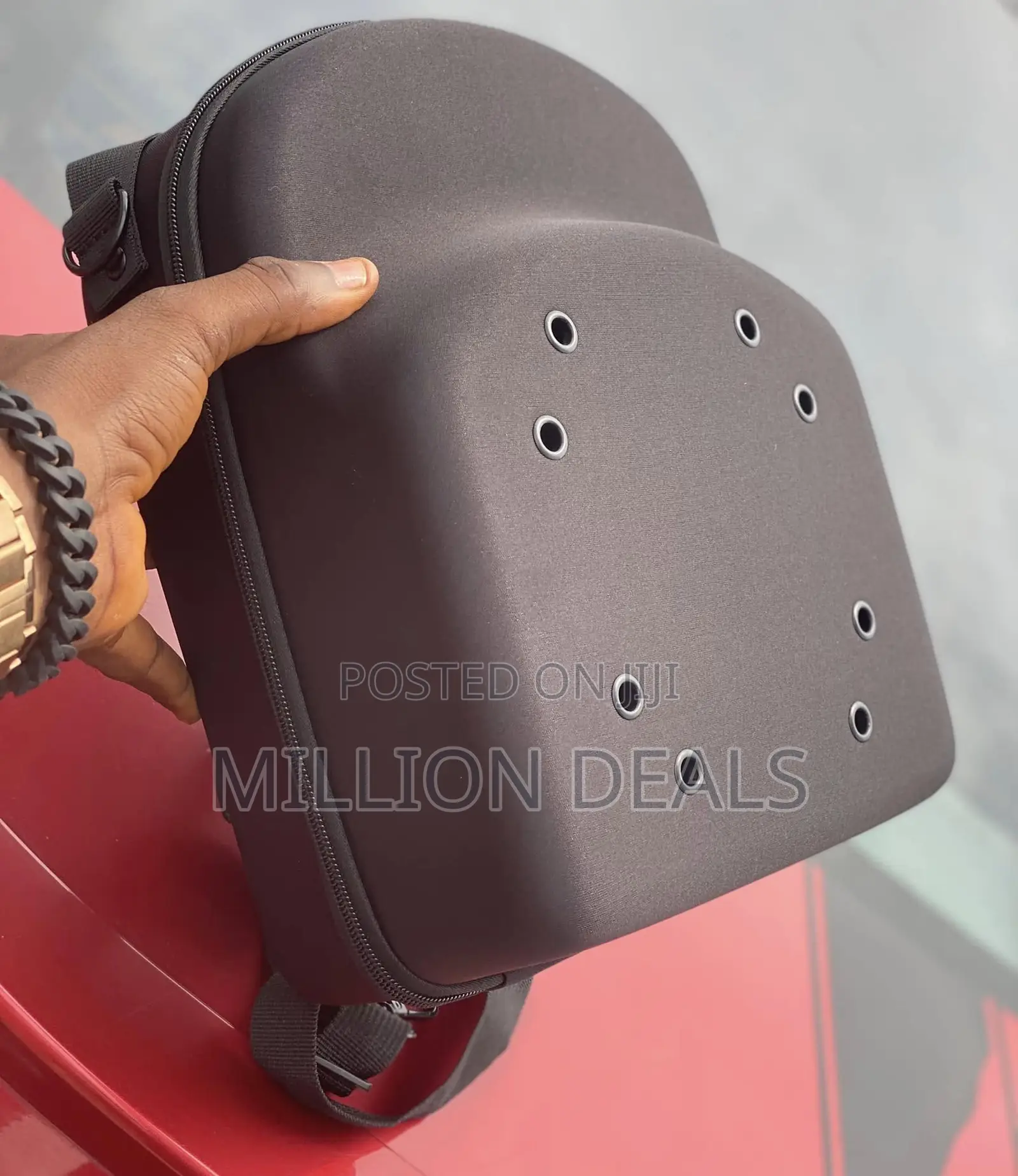 Luxury Unique Portable Cap Box Storage Bag