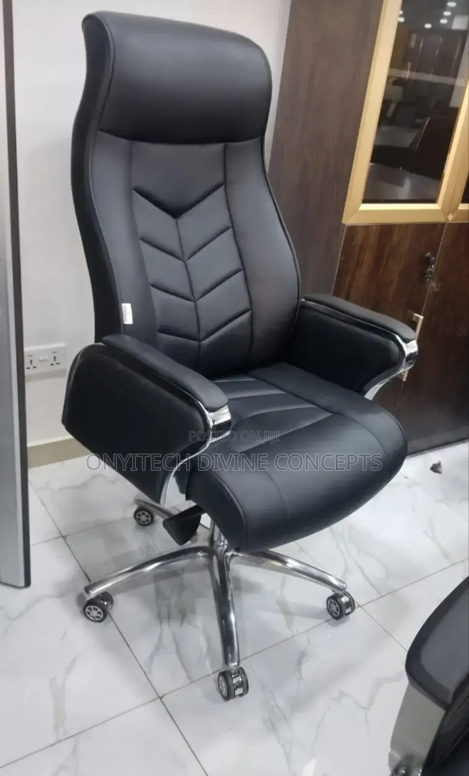 Super Executive Office Chair