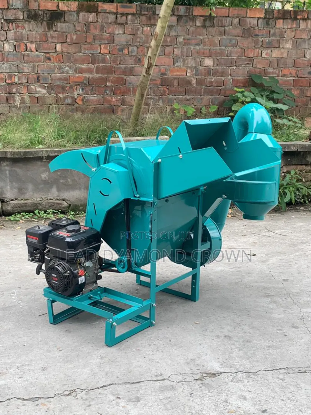 Rice Thresher Machine
