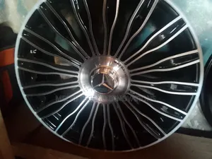 Mercedes Benz Quality Rims( 20 Inches)