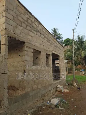 Photo - 3bdrm Bungalow in Akute Ajuwon for sale