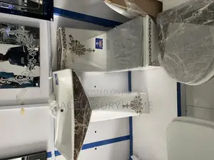 Golden Flower Design Executive Water Closet