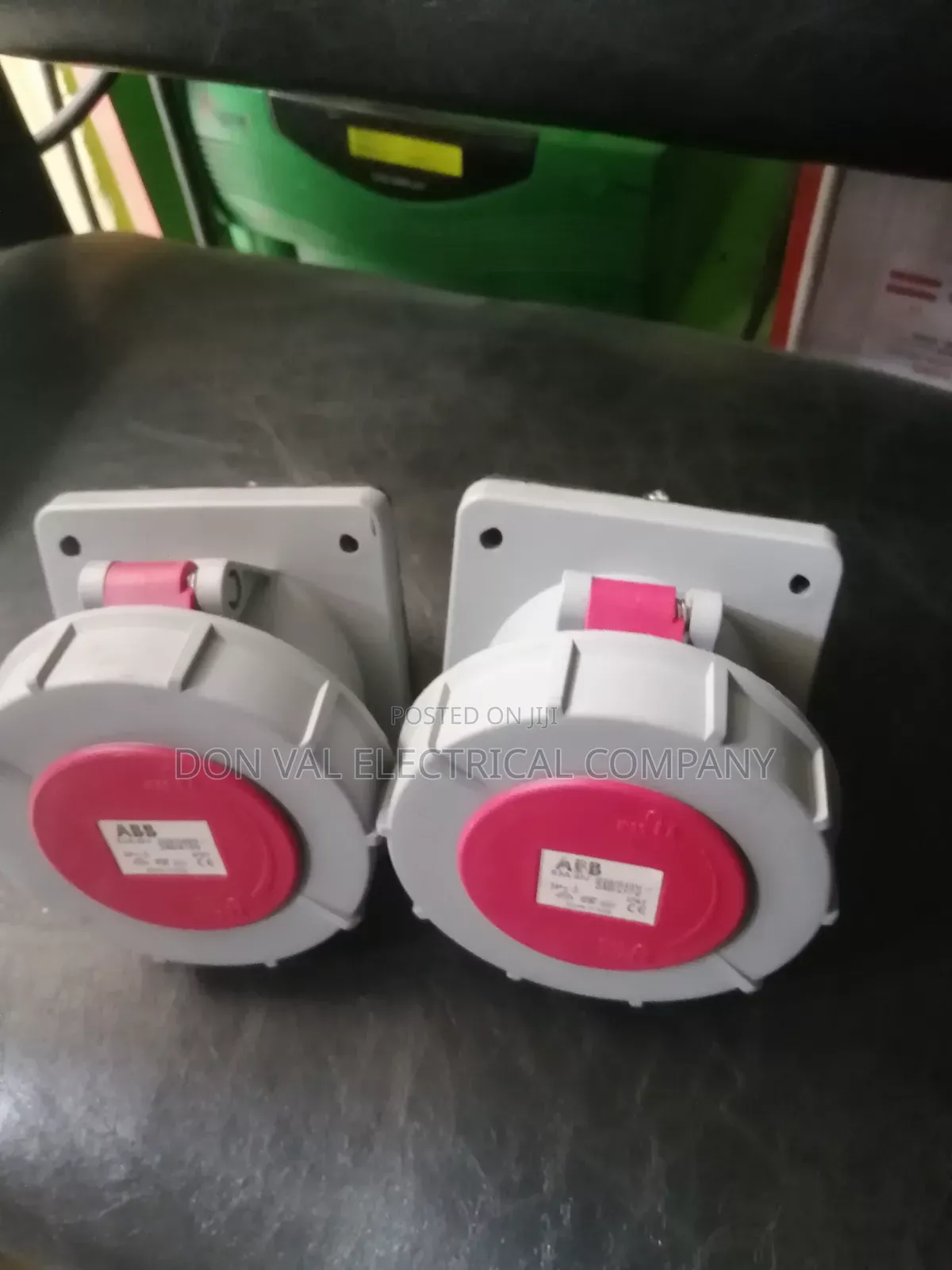 63amps 4pins Panel Mounted Socket Industrial