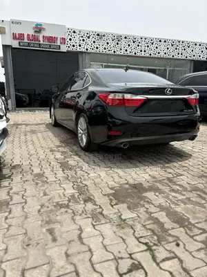 Lexus ES 350 FWD 2014 Black