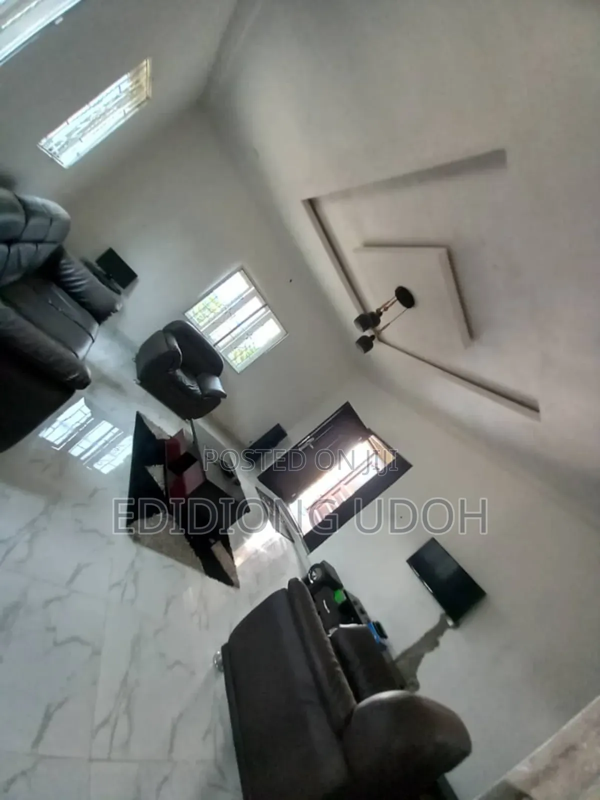 4bdrm Bungalow in Ekpri Nsukara Off for sale
