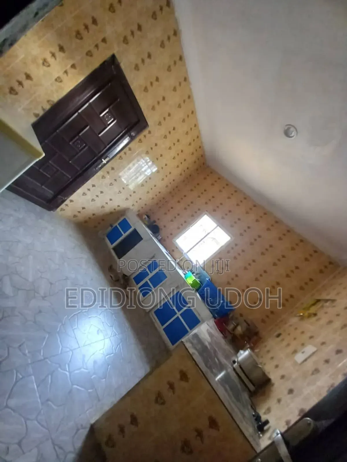 4bdrm Bungalow in Ekpri Nsukara Off for sale