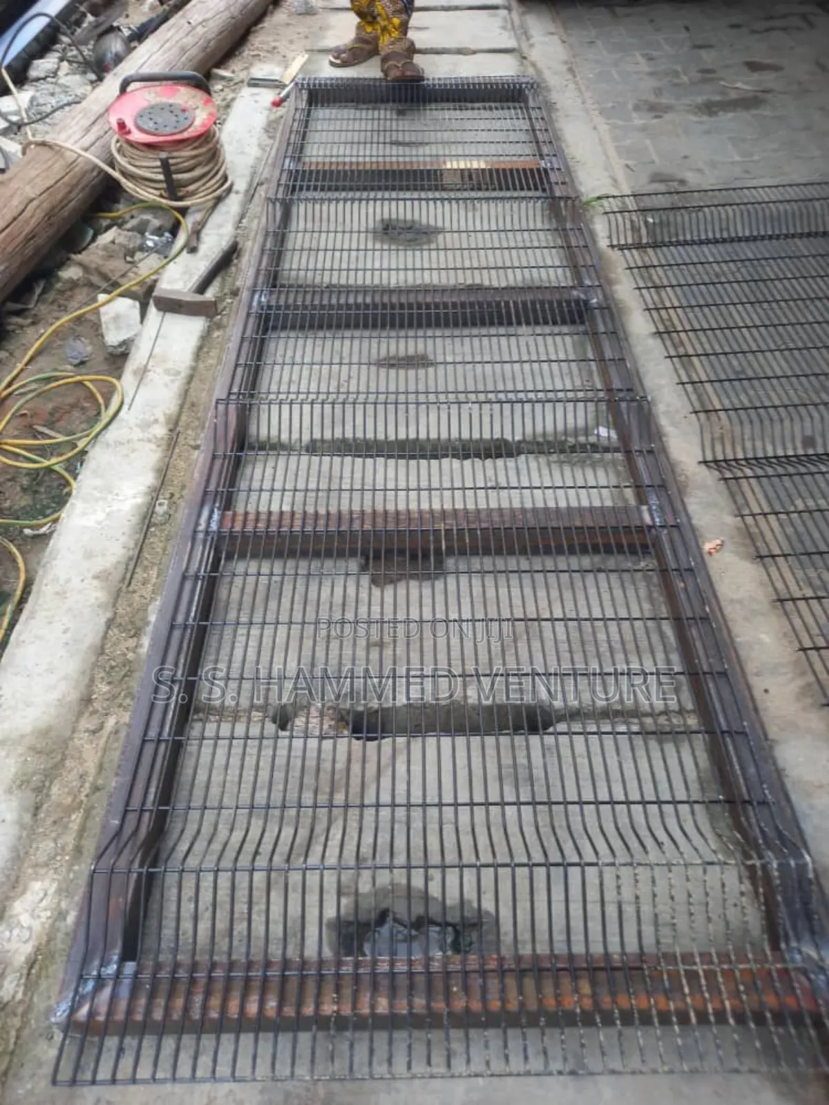 Transformer Panel Mesh Fencing Wires (Black Colour)