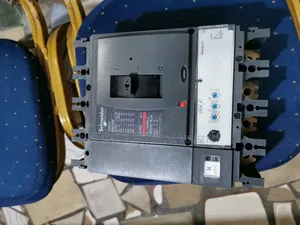 Circuit Breaker 4pole 630amp