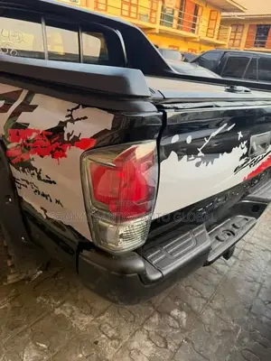 Rolling Booth Cover Toyota Tacoma Available