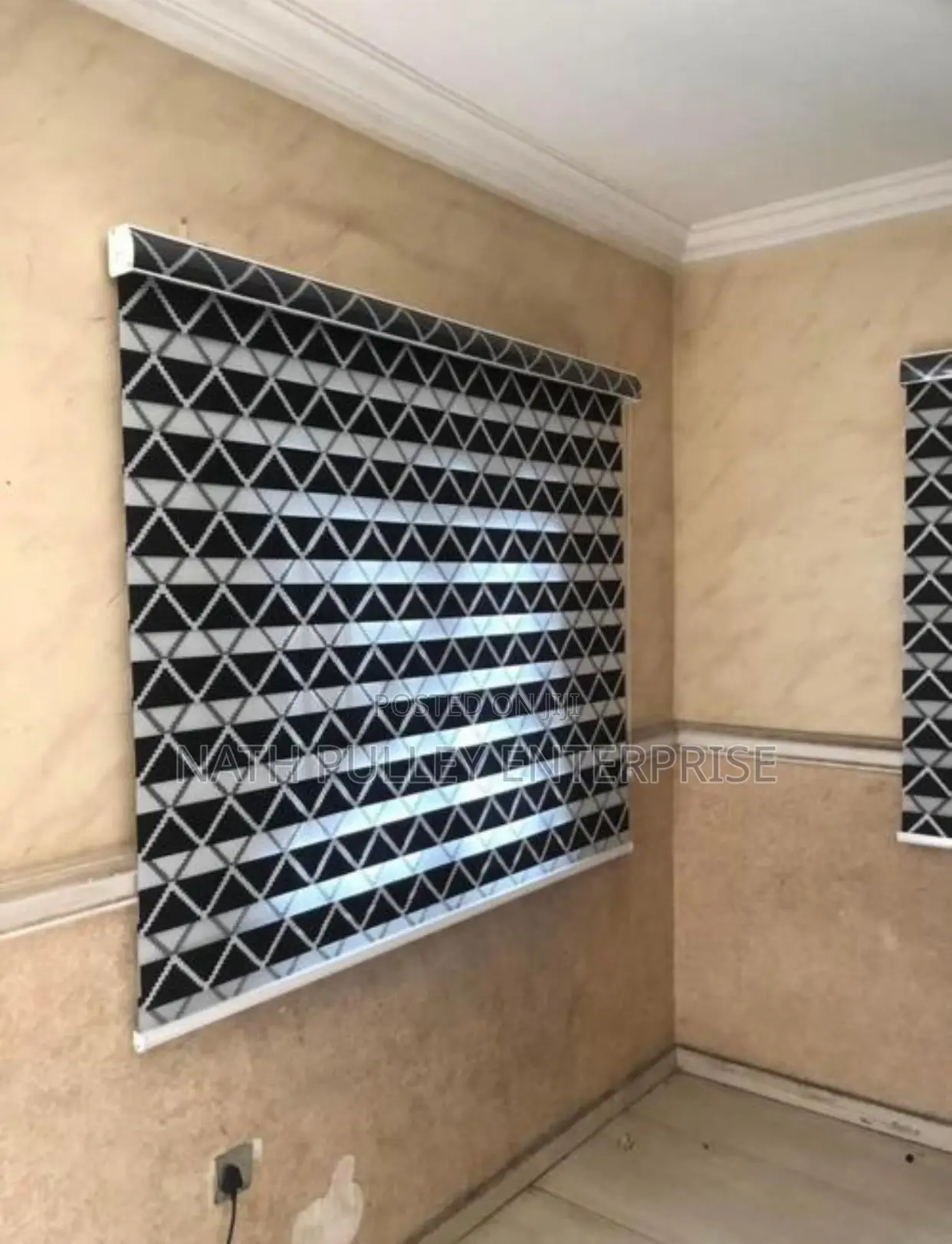 Patterned Zigzag Day and Night Blinds