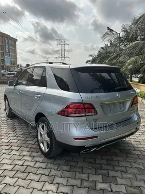 Mercedes-Benz GLE-Class GLE 350 2016 Blue
