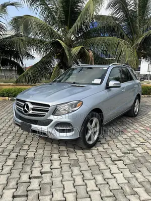 Mercedes-Benz GLE-Class GLE 350 2016 Blue