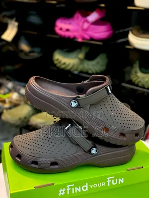 Yukon Classic Crocs
