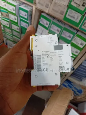 100a 4pole Schneider Breaker
