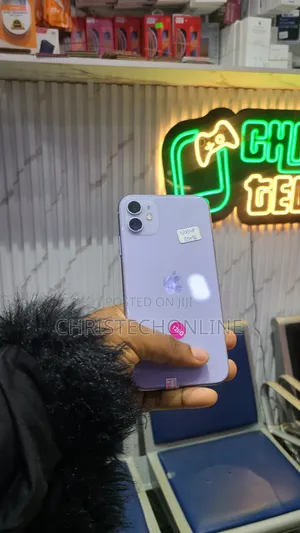 Apple iPhone 11 128 GB Purple