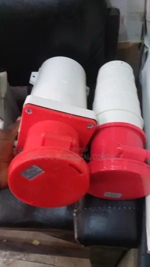 125amps 5pin Heavy-Duty Industrial Sockets and Plugs