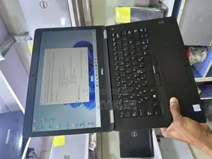 Laptop Dell Latitude E7470 8GB Intel Core I5 SSD 256GB