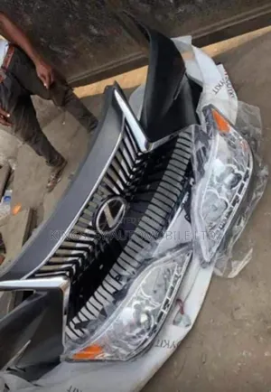 Photo - Lexus Es350 Front Bumper And Headlight Av
