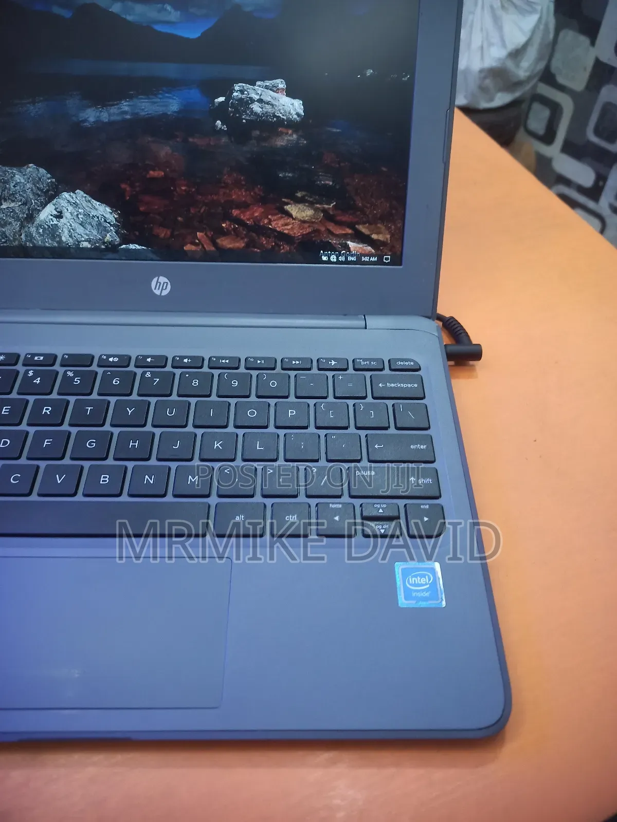 Laptop HP Stream Laptop 4GB Intel Celeron SSD 60GB