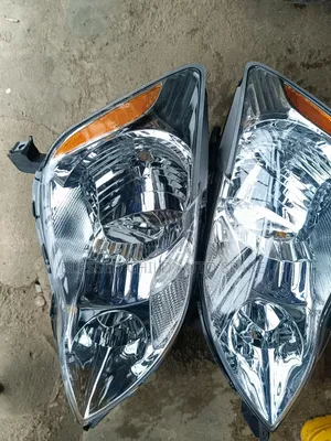 Headlamp Toyota Avalon 2007
