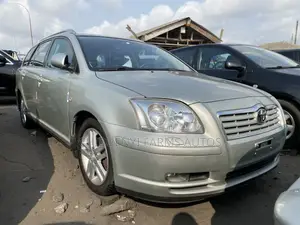 Toyota Avensis 1.8 VVT-i 2006 Silver