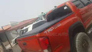Reather Folding Boot Cover Toyota Tacoma/Hilux/Tundra E.T.C
