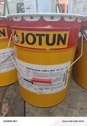 Jotun Hardtop as Grey Component a/B