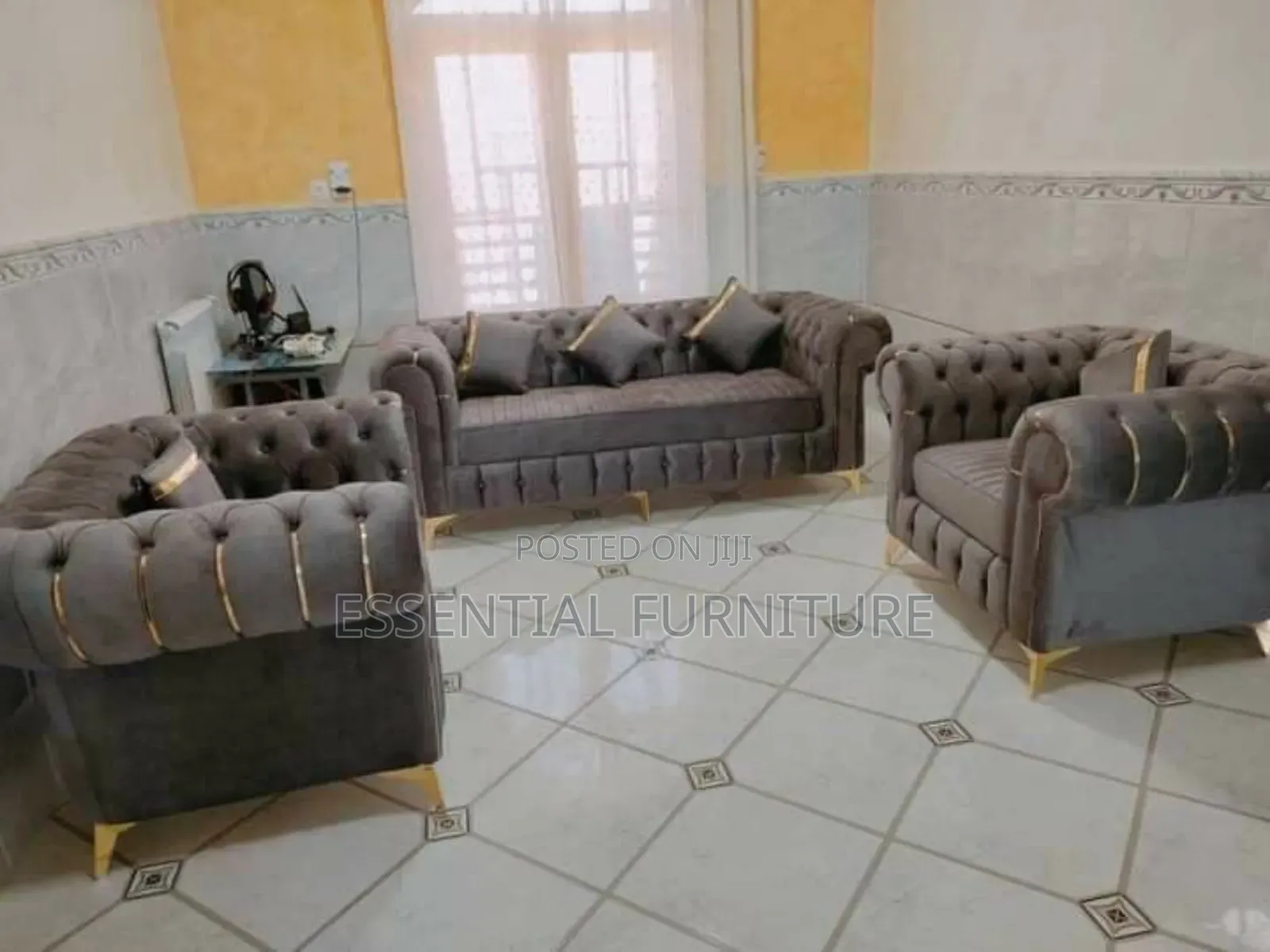 Standard Set Sofa