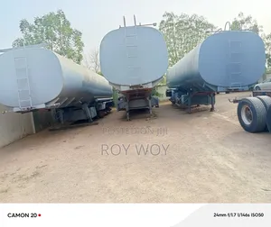Foreign Tanks LTRS With Triple Axle