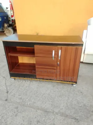 Photo - Top Quality 2 Standing Kitchen Cabinet With 4 Doors