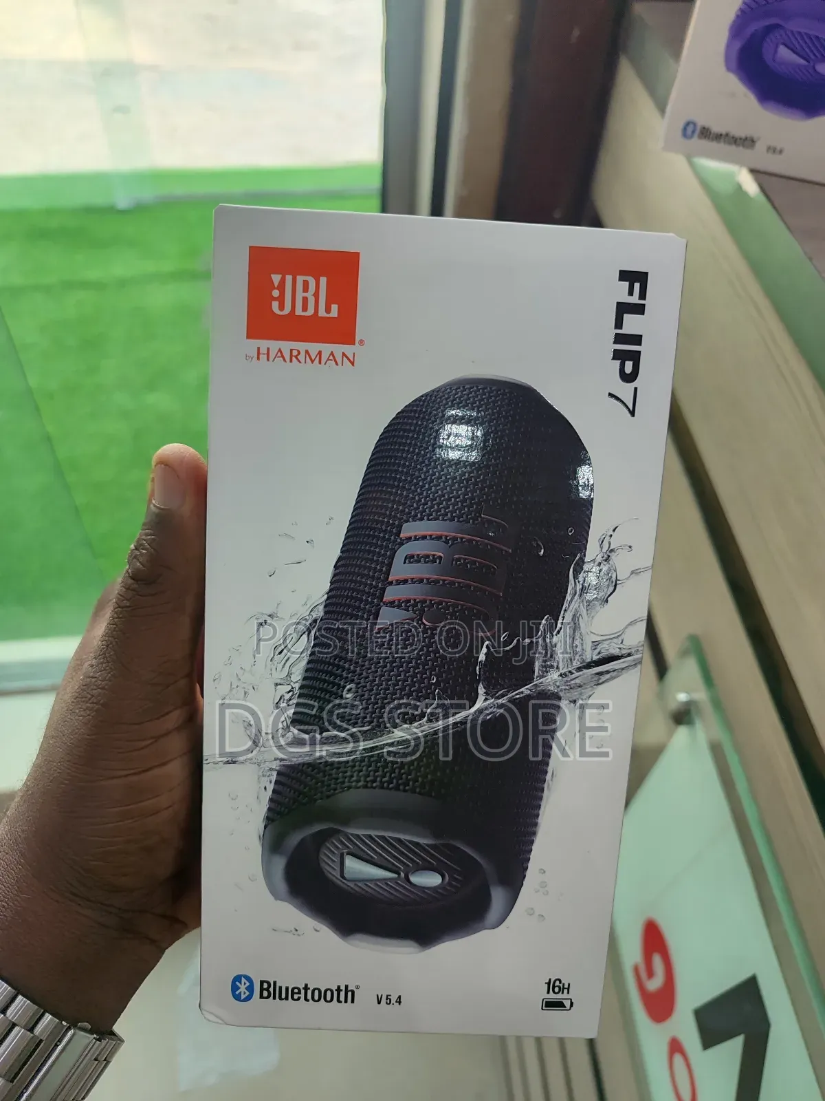 JBL Flip 7 Bluetooth Speaker